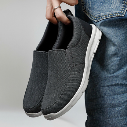 Men’s Slip-On Canvas Loafers Breathable Lightweight Outdoor Walking Sneakers