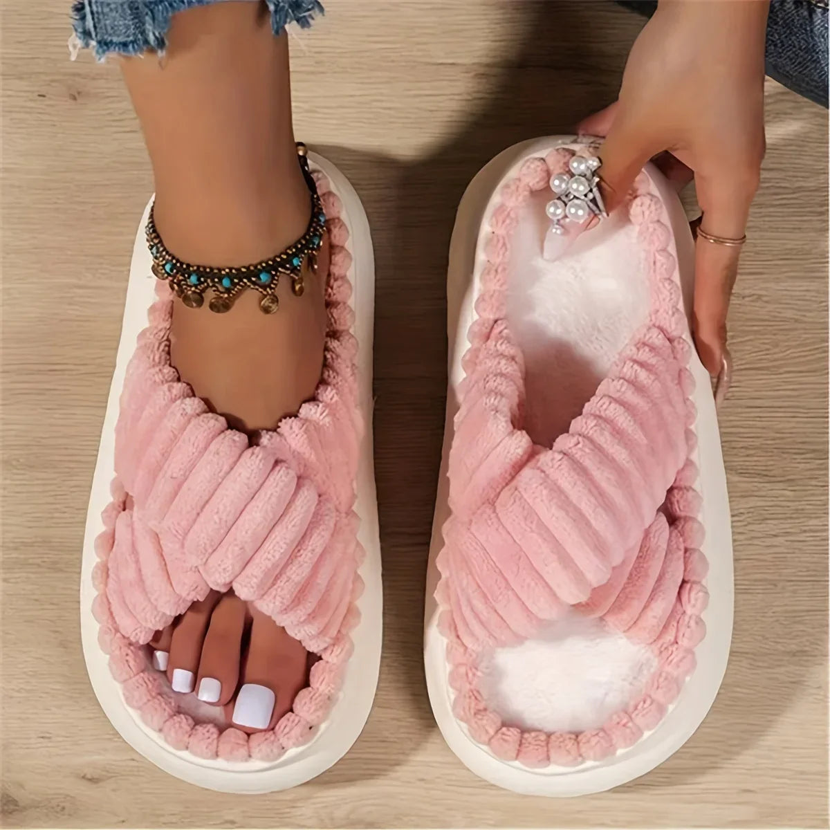 Women's Plush Slippers Open Toe Soft Cushioned Sole