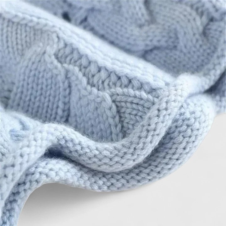 Women's Textured Cable Knit Turtleneck Sweater