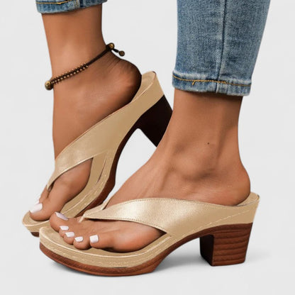 Women's Block Heel Thong Sandals Platform Sole