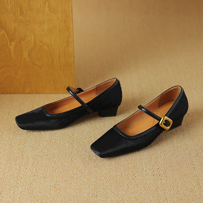 Onyxa Pumps