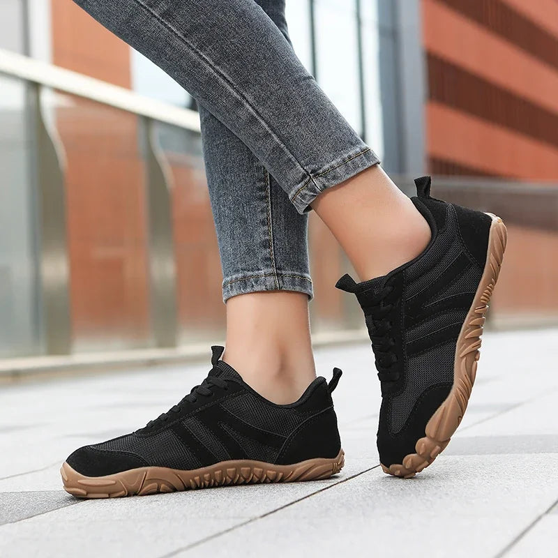 Women's Wide Toe Sneakers