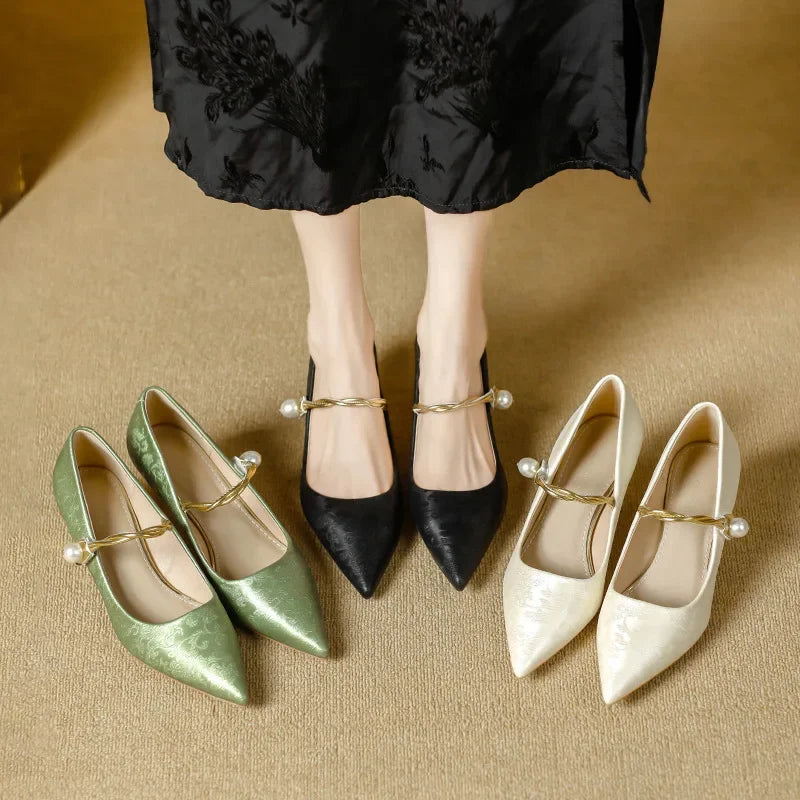 Monroe Kitten Heels