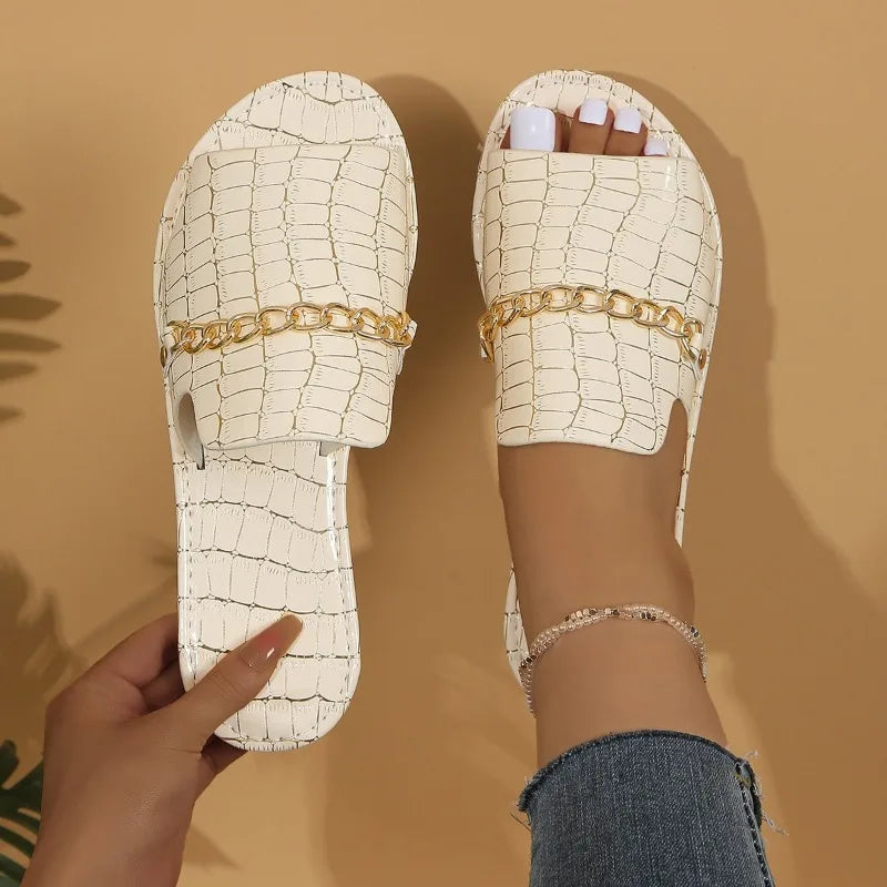 Lark Women's Flat Sandals