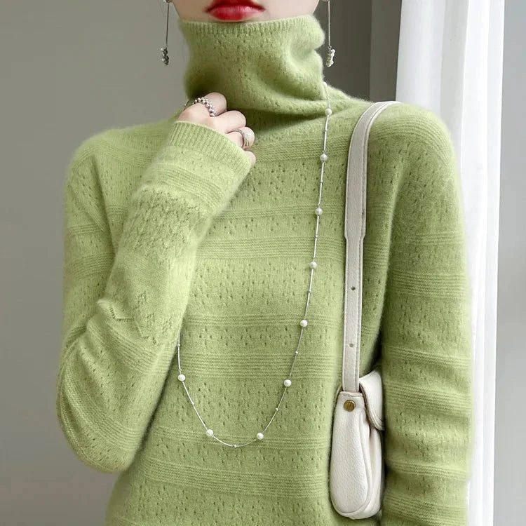 Women’s Soave Turtleneck Sweater