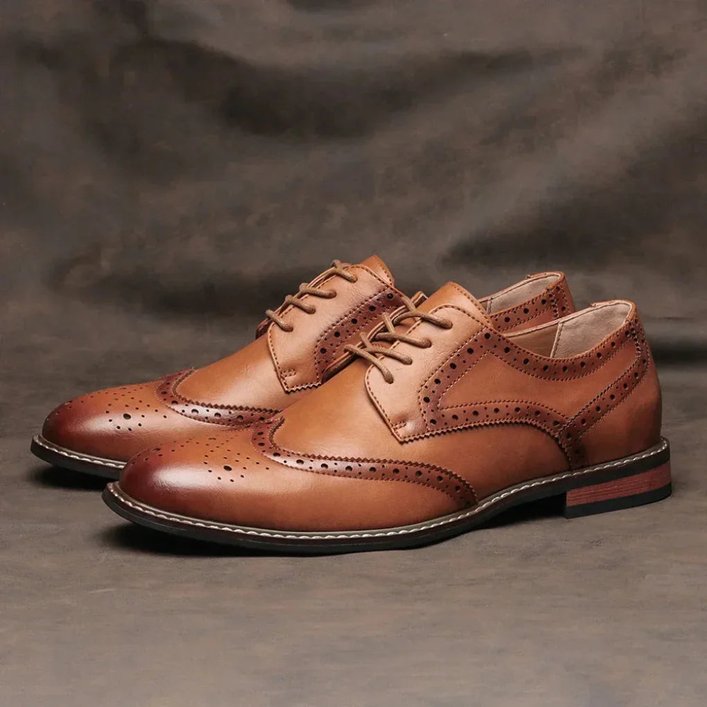 Men's Leather Wingtip Oxford Shoes Brown