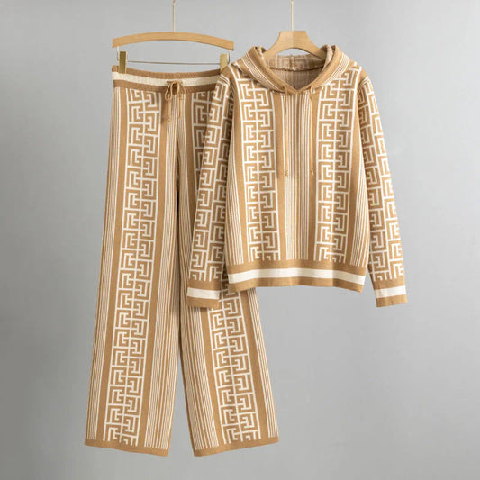 Women's Cozy Hoodie And Pants Set - Fashinoza
