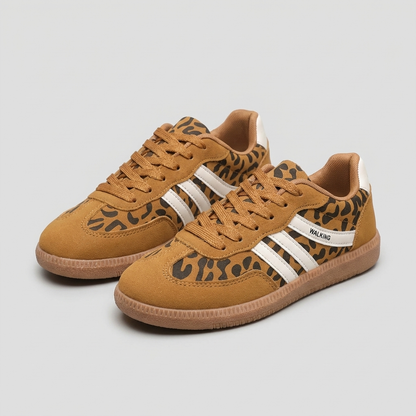 Low- Lace-Up Sneakers Signature Striped Detail