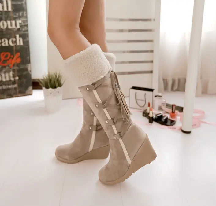 Stylish Mid-Calf Rain Boots for Women – Elegant & Comfortable