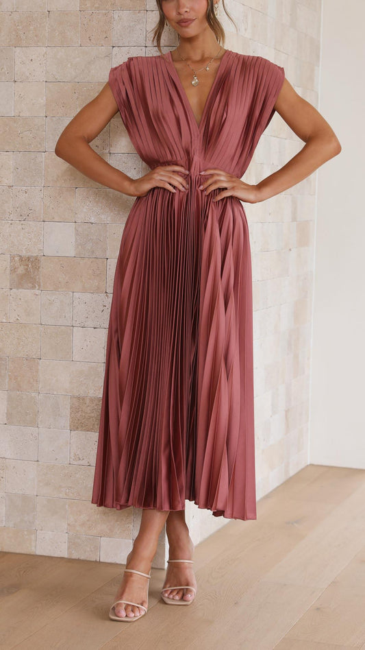 Women's Pleated Maxi Dress - Fashinoza