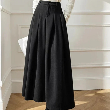 Women's Pleated Skirt