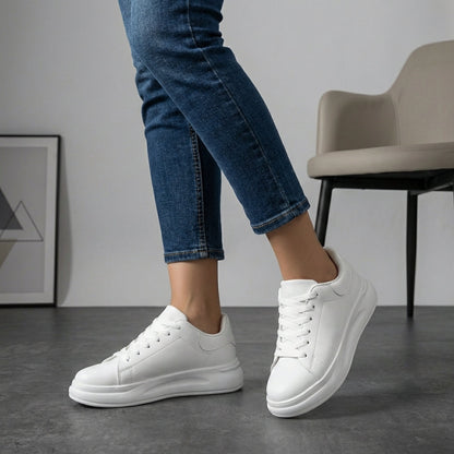 Women's Platform Sneakers Contrast Heel Tab - 
Fashinoza