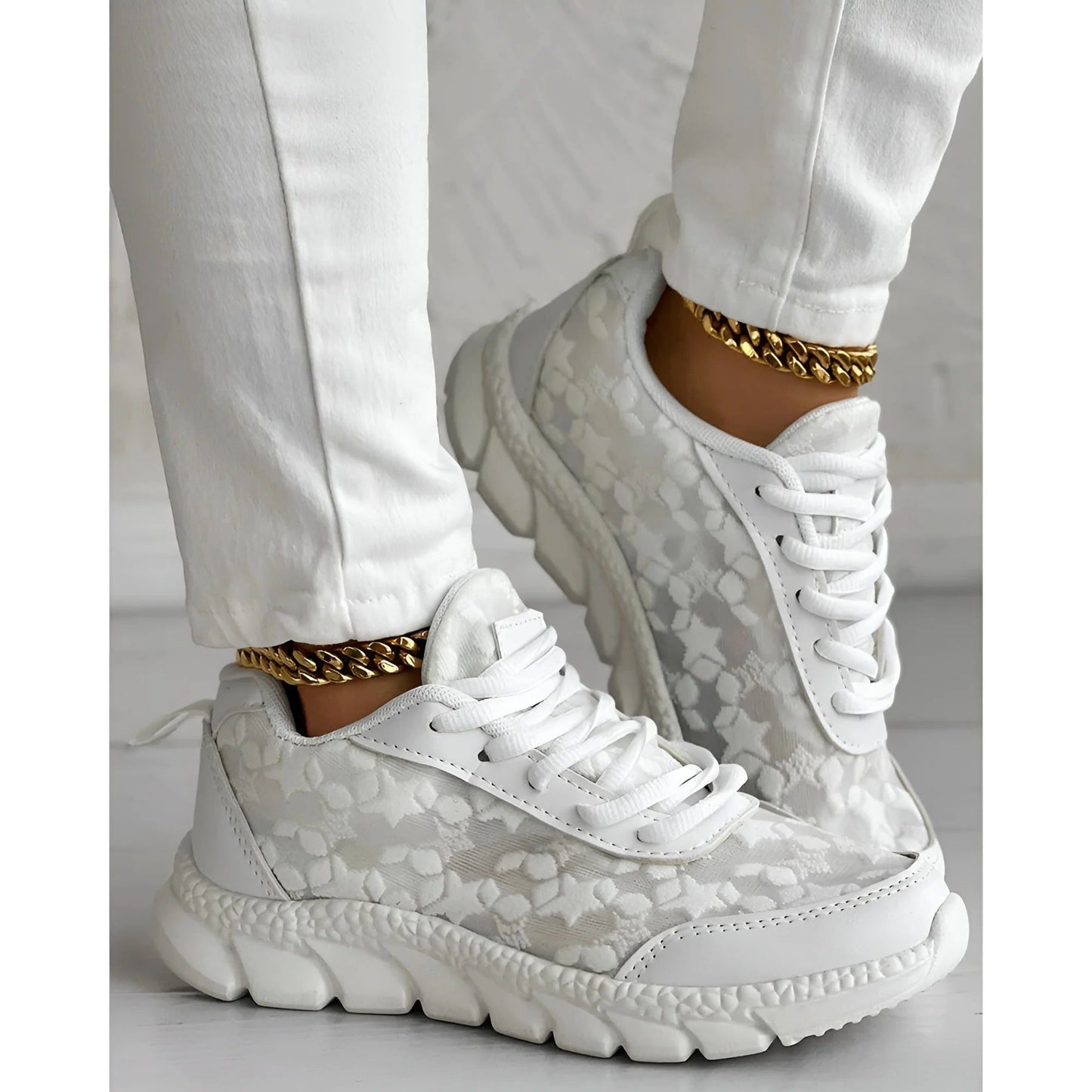 Women's Lace Up Sneakers Chunky Sole Lace Overlay Black