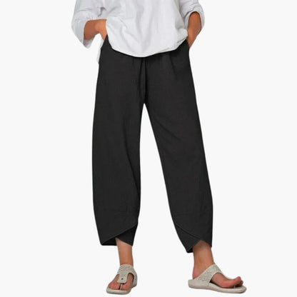 Women's Tapered Pants Elastic Waist Full-Length Black Trousers