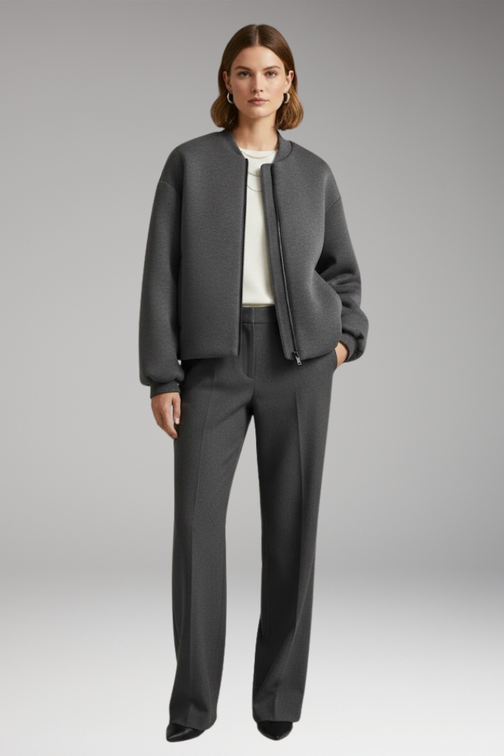 Women's Zip Front Jacket With Side Pockets