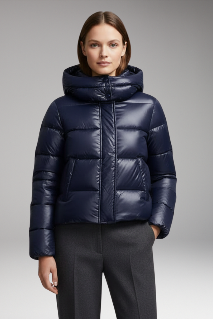 Women's Quilted Hooded Jacket With Pockets