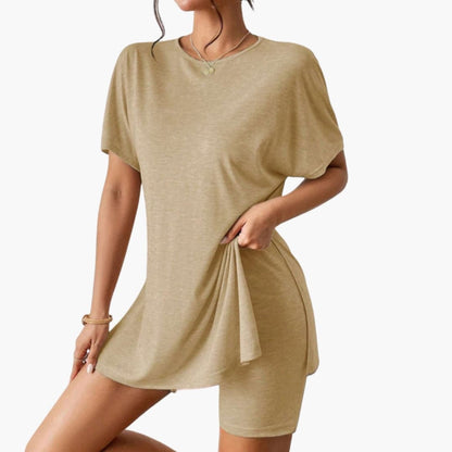 Women's Two-Piece T-Shirt Shorts Set - Fashinoza