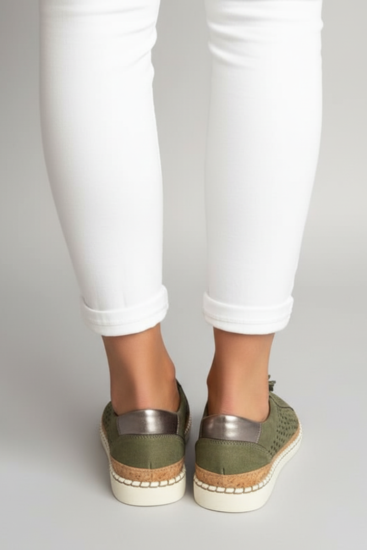 Women's Slip-On Shoes Perforated Upper Flat Sole