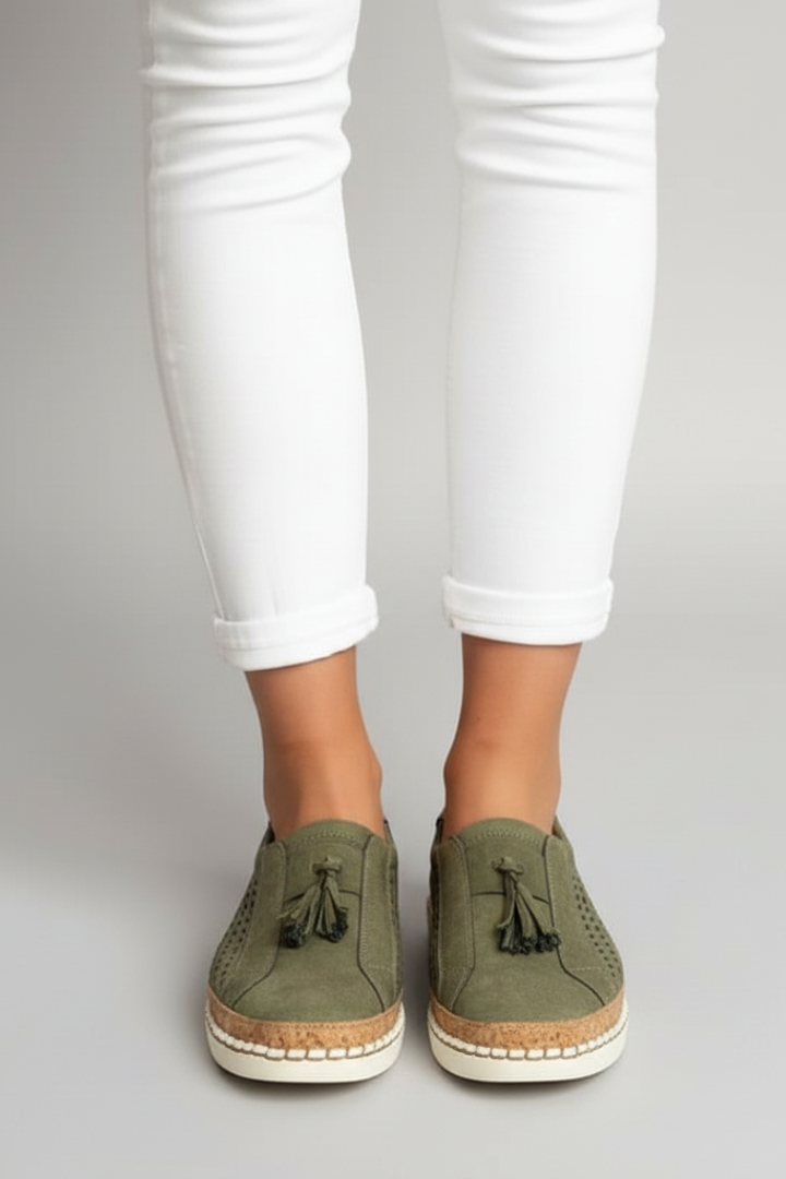 Women's Slip-On Shoes Perforated Upper Flat Sole