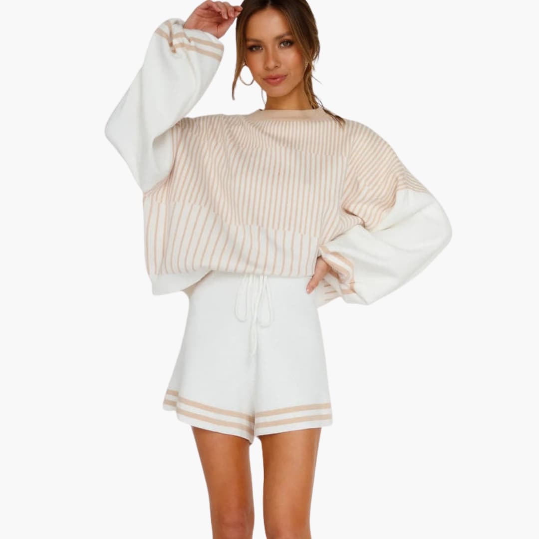 Women's Striped Oversized Two-Piece And Shorts Set - Fashinoza