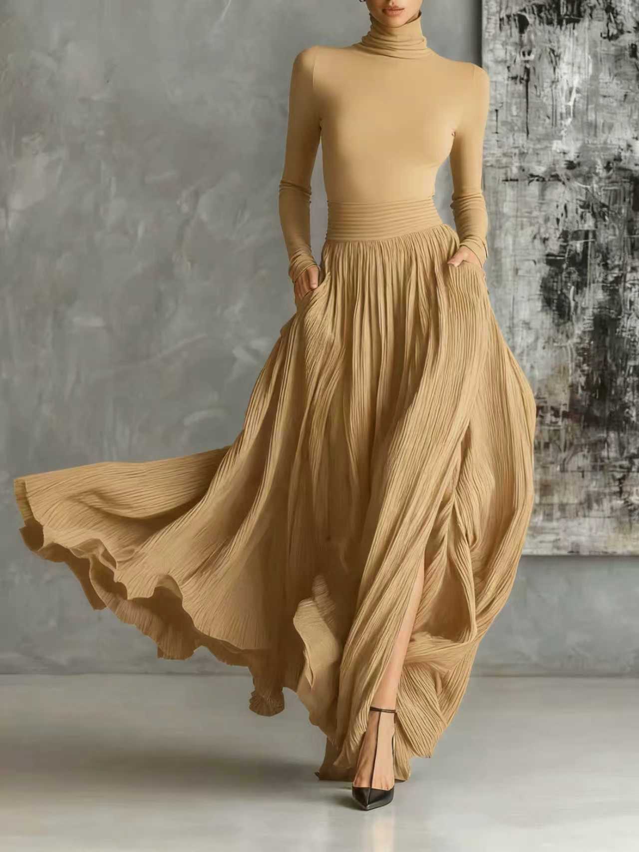 Women's Pleated High-Neck Maxi Evening Dress