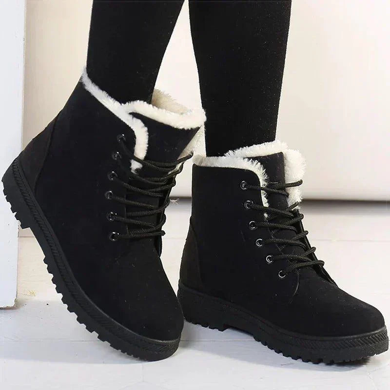 Women's Flat Boots Front Lace