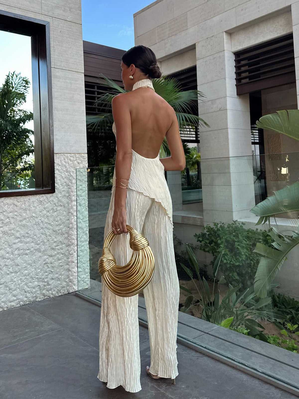 Women's Halter Neck Pleated And Wide Leg Pants Set