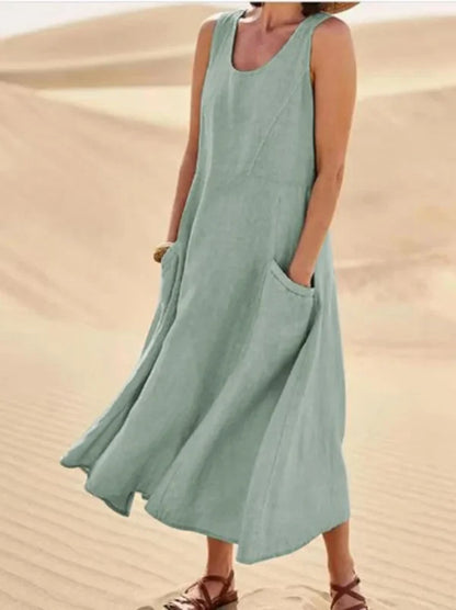 Women's Sleeveless Midi Dress With Pockets