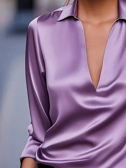 Women's Collared V-Neck Blouse