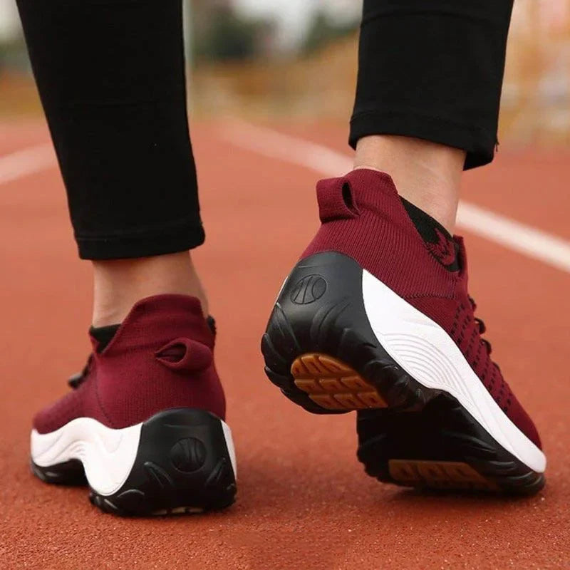Women's Walking Sneakers Breathable Mesh Slip-On Platform Sock Trainers