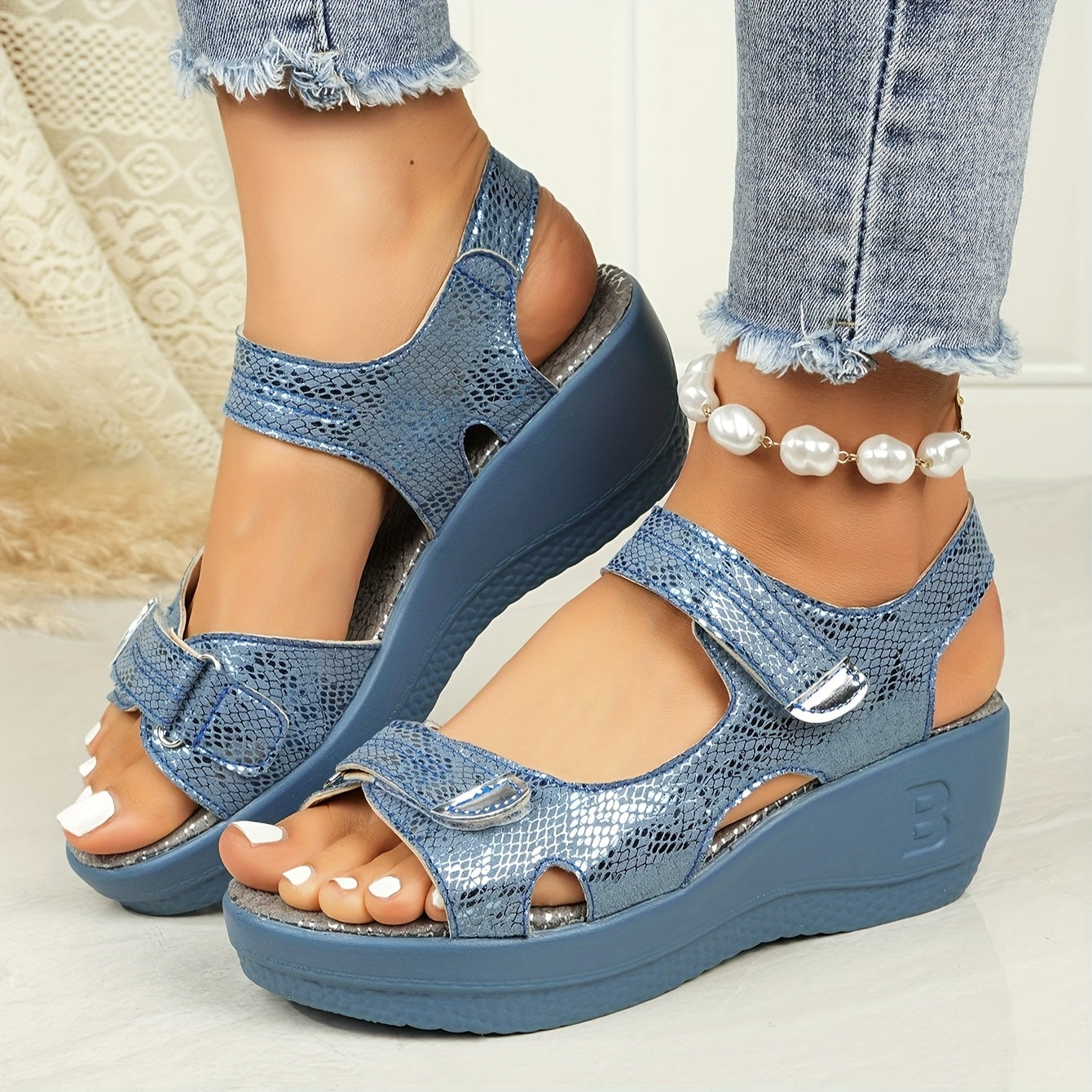 Women's Adjustable Wedge Sandals