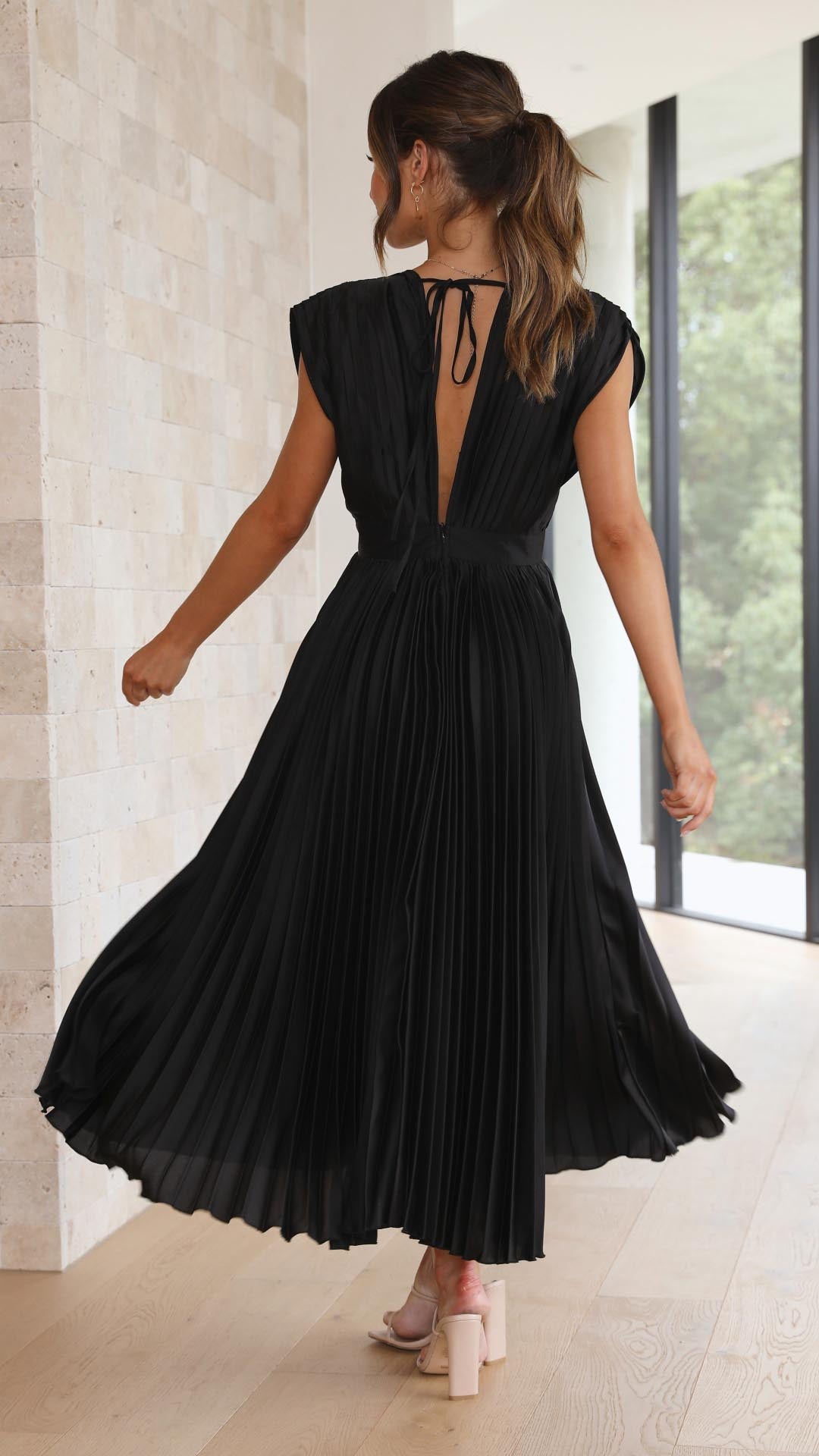 Women's V-Neck Midi Dress Fit And Flare