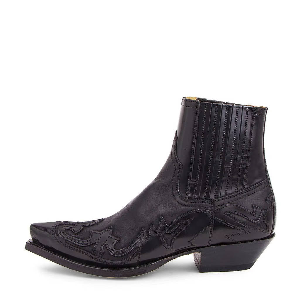 Western Cowboy Ankle Boots Embroidered Pointed Toe Leather Unisex Boots