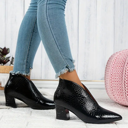 Women's Pointed Toe Ankle Boots Textured Block Heel