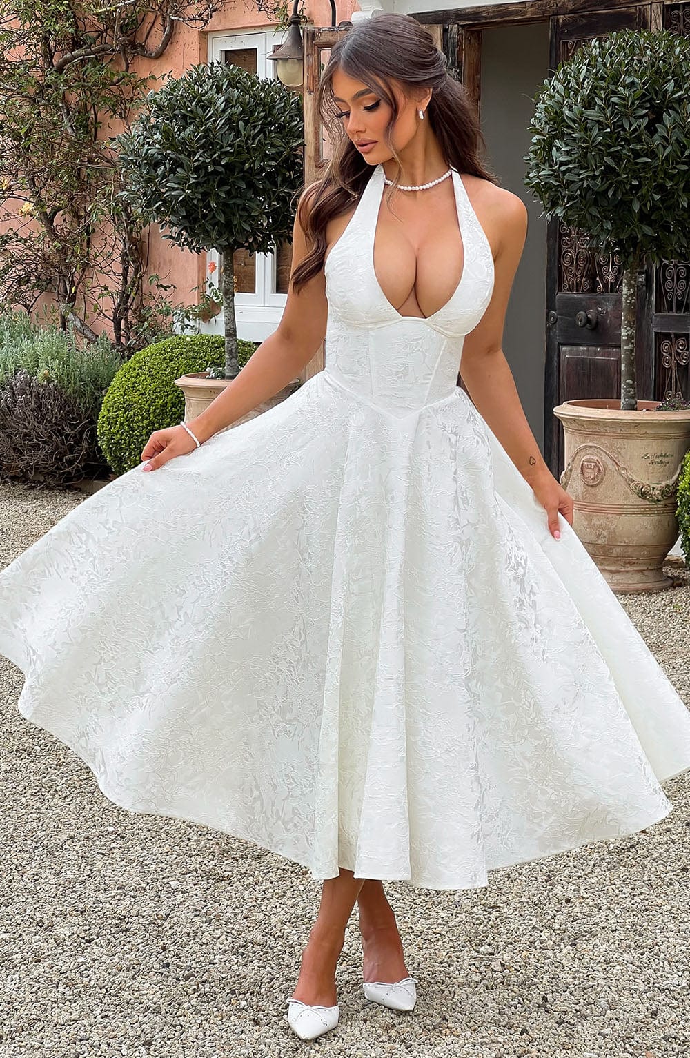 Women's Embellished V-Neck Wedding Guest Dress