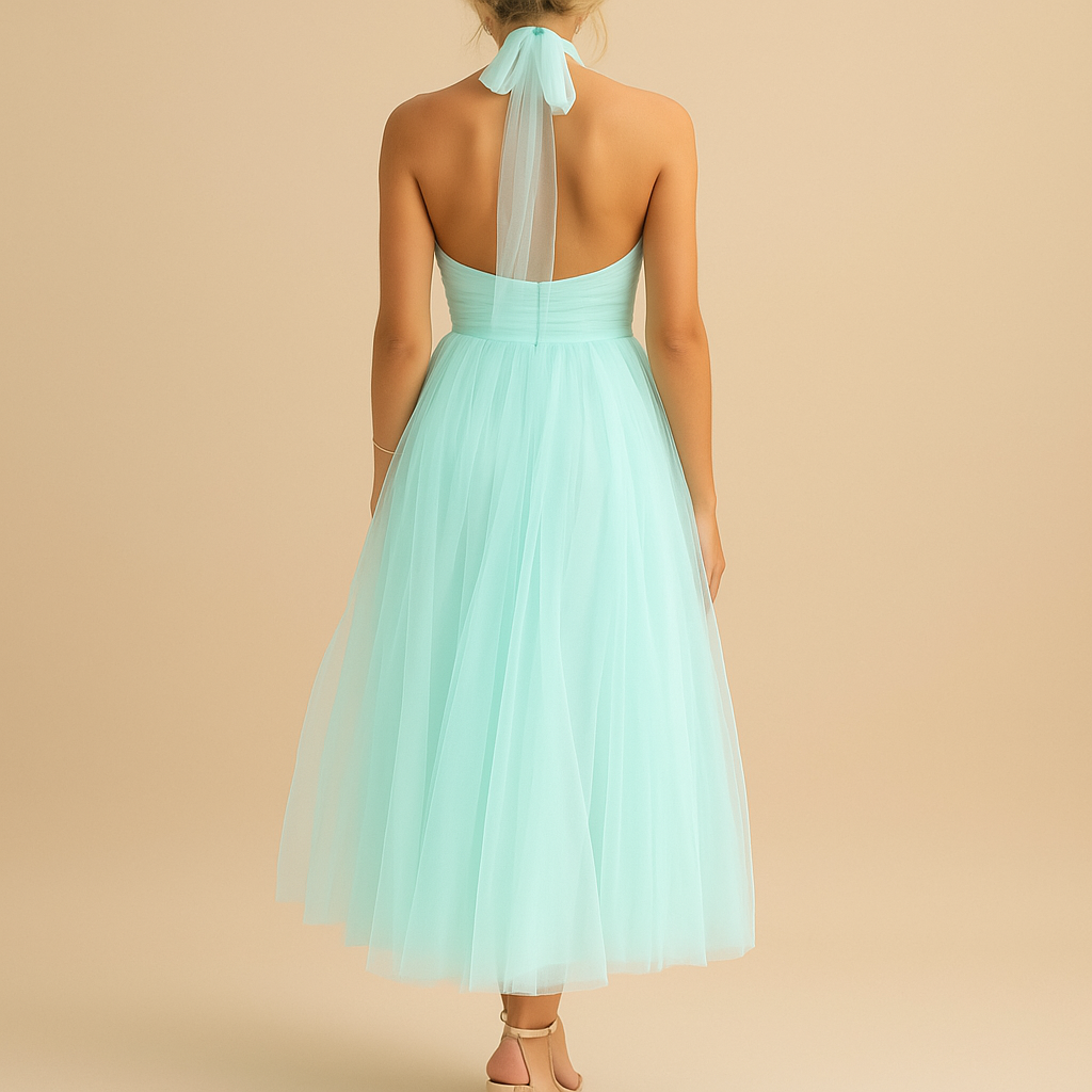 Women’s elegant chic dress with flattering silhouette and feminine design, perfect for brunch, parties, and formal occasions.