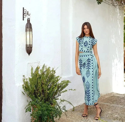Women's Embroidered Sleeveless Dress Set Flowing Skirt