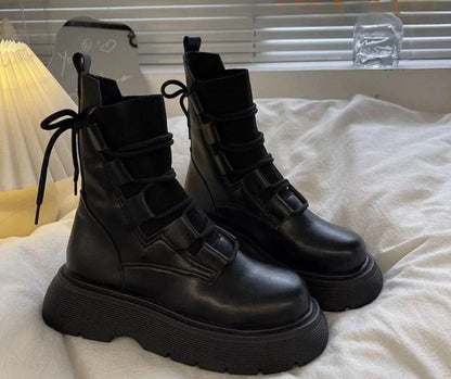 Elegant Women's Winter Boots - Fashinoza