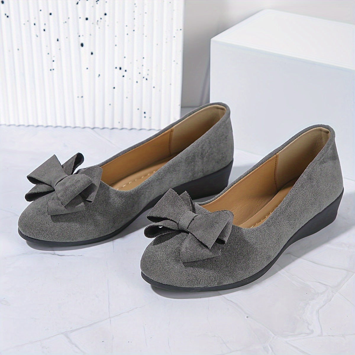 Women's Round Toe Ballet Flats Slip-On Shoes