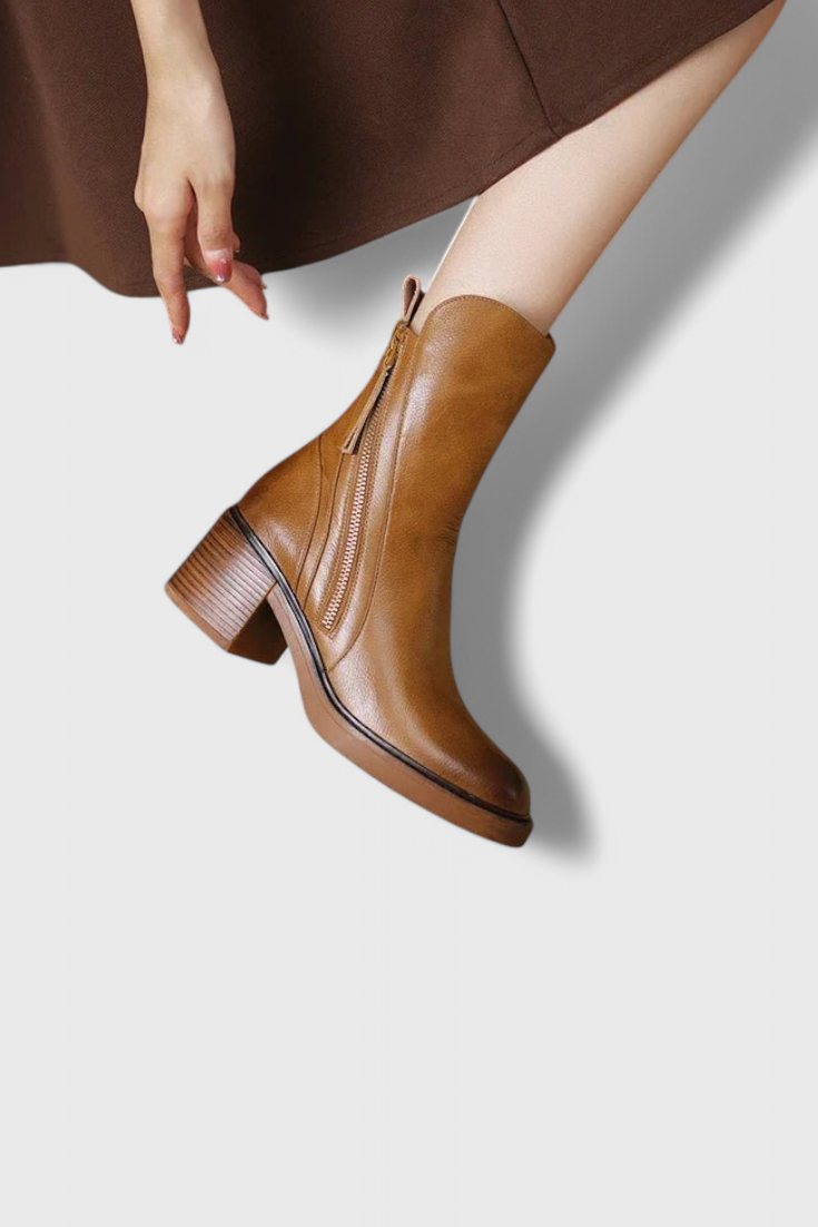 Women's Ankle Boots Sleek Black Leather
