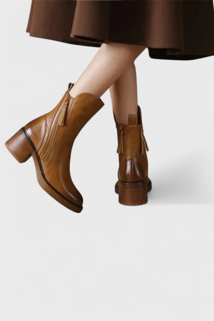 Women's Ankle Boots Sleek Black Leather