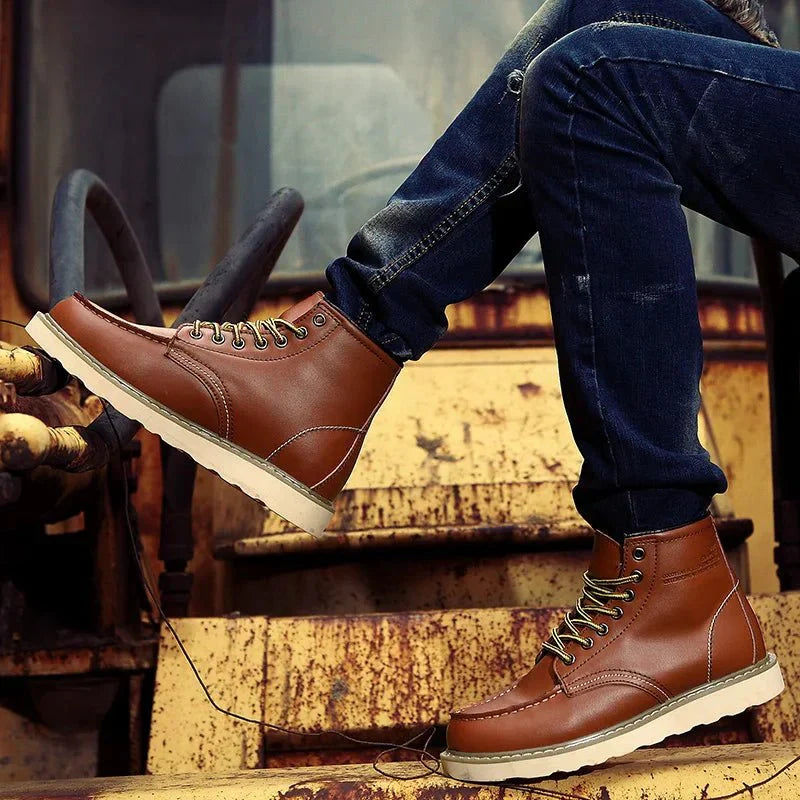 Martin | Men Classic Leather Lace-Up Boots