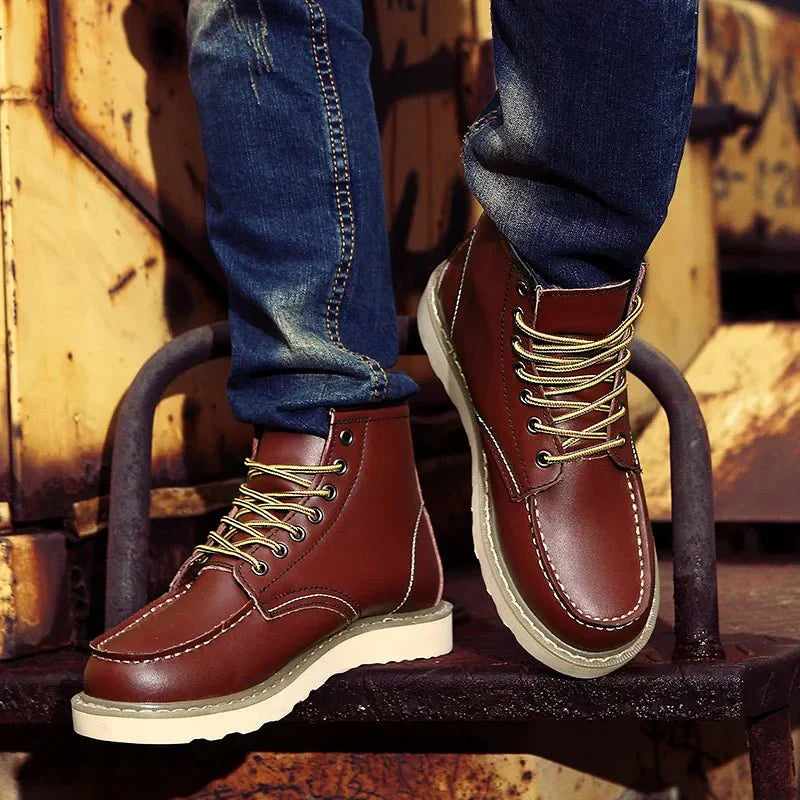 Martin | Men Classic Leather Lace-Up Boots