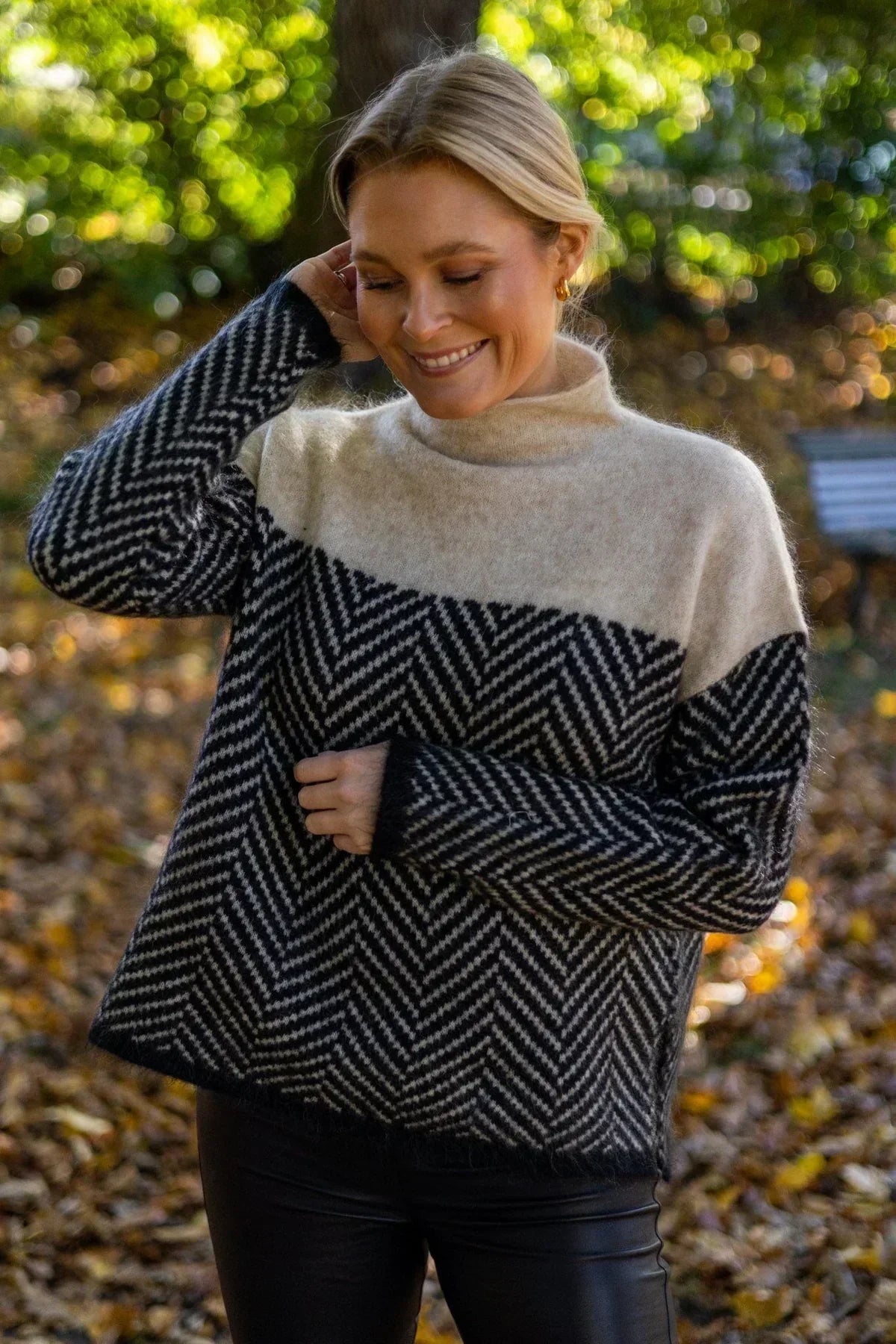 Riley | Women Winter Patterned Turtleneck Sweater