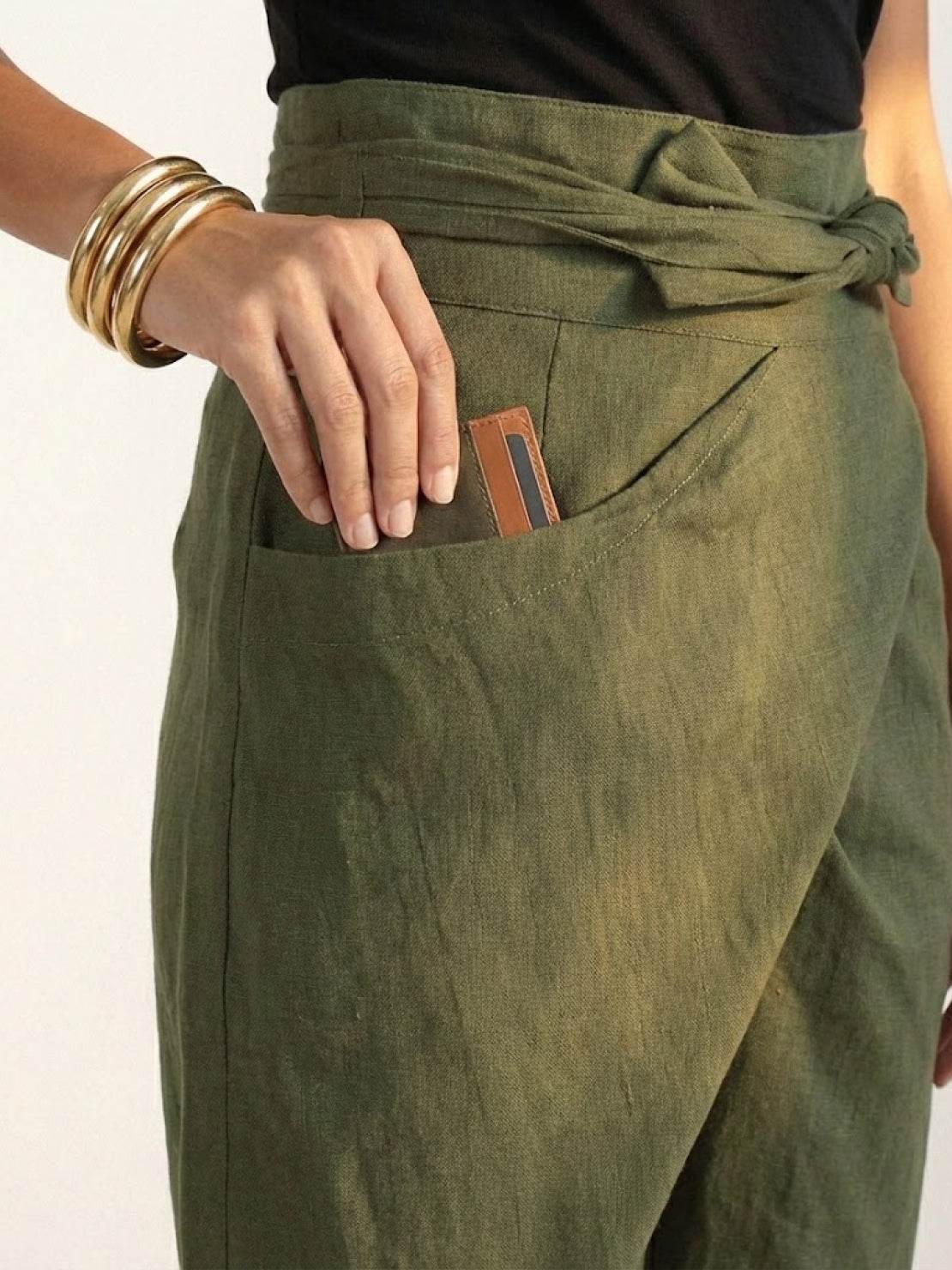 Women's High Waist Cropped Tapered Pants