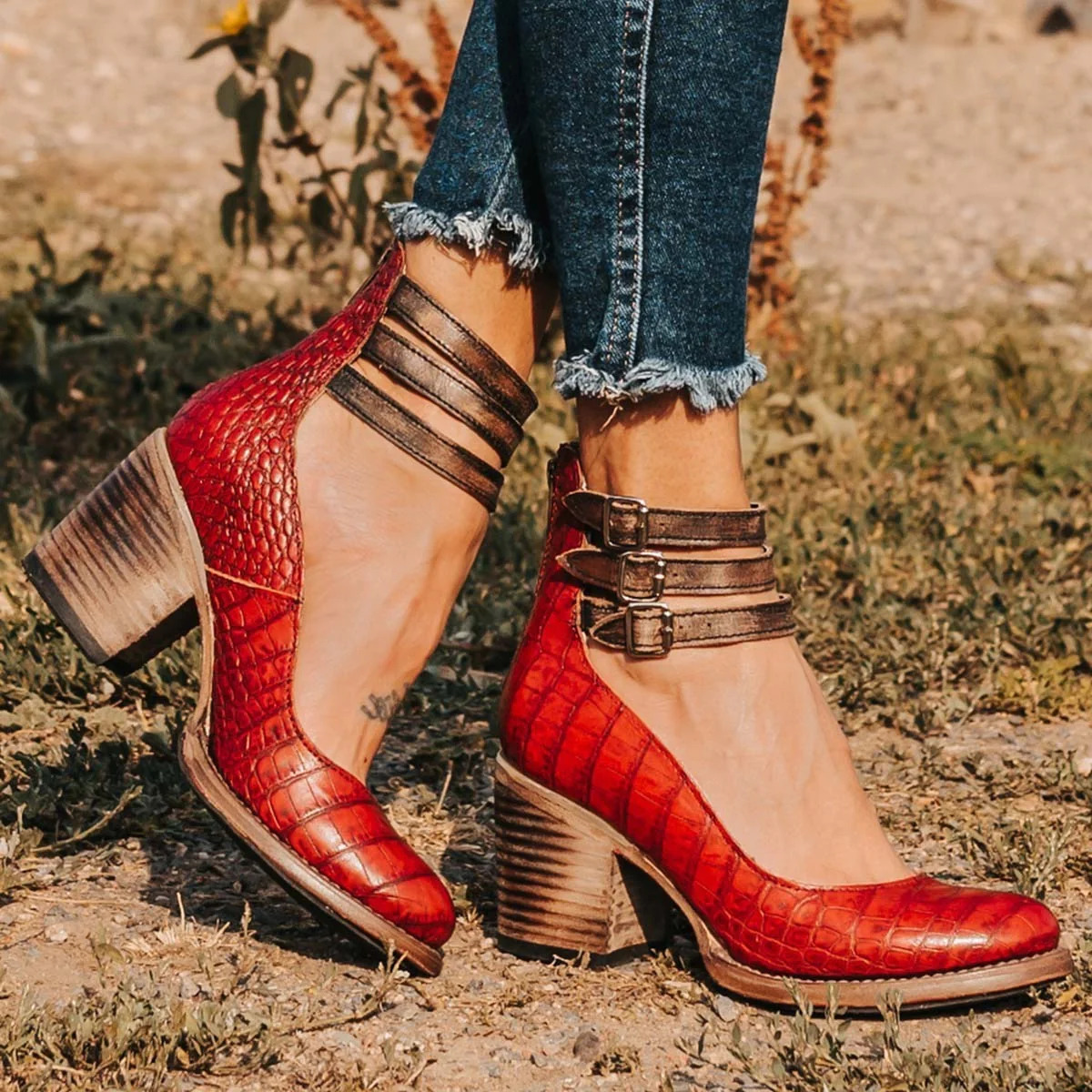 Women's Block Heels Buckle Strap