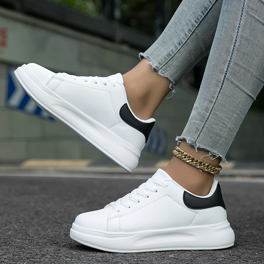 Women's Balance Sneakers