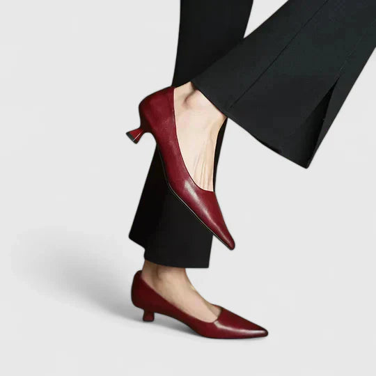 Vera Women's Pointed Toe Kitten Heels Burgundy