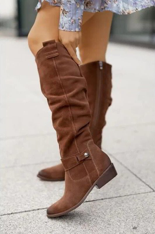 Women's Flat Boots Closed Toe