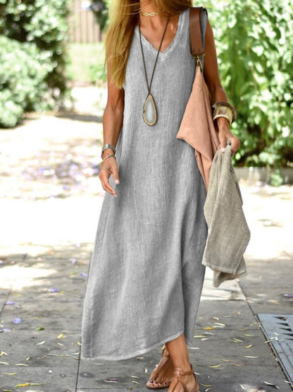 Women's Sleeveless V-Neck Maxi Dress - Fashinoza